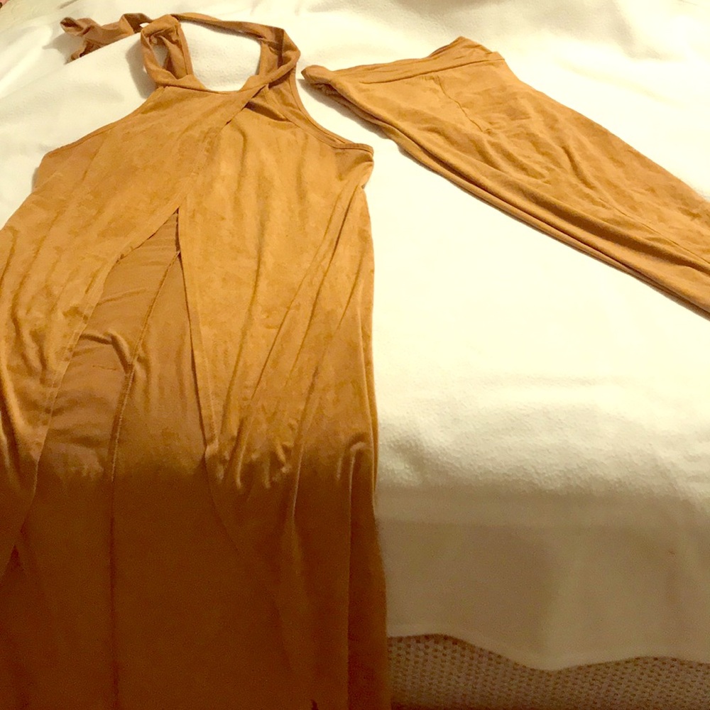 Velvet 2-piece top and leggings